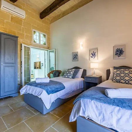 Ocean View House Getaway *