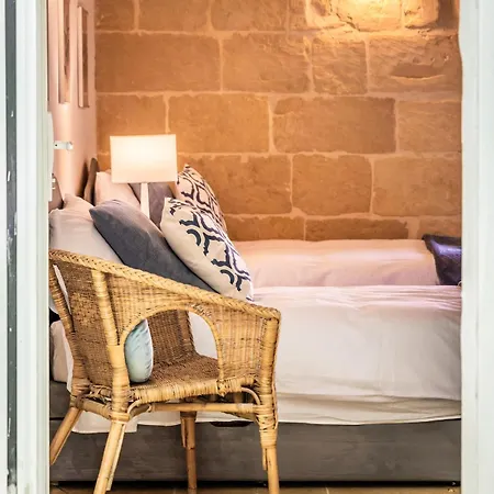 Ocean View House Getaway *